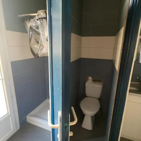 Simple Stay-centre Au Calme 尼斯