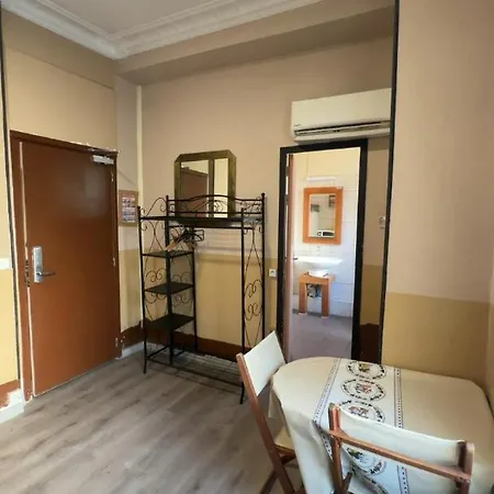 Simple Stay-centre Au Calme 尼斯